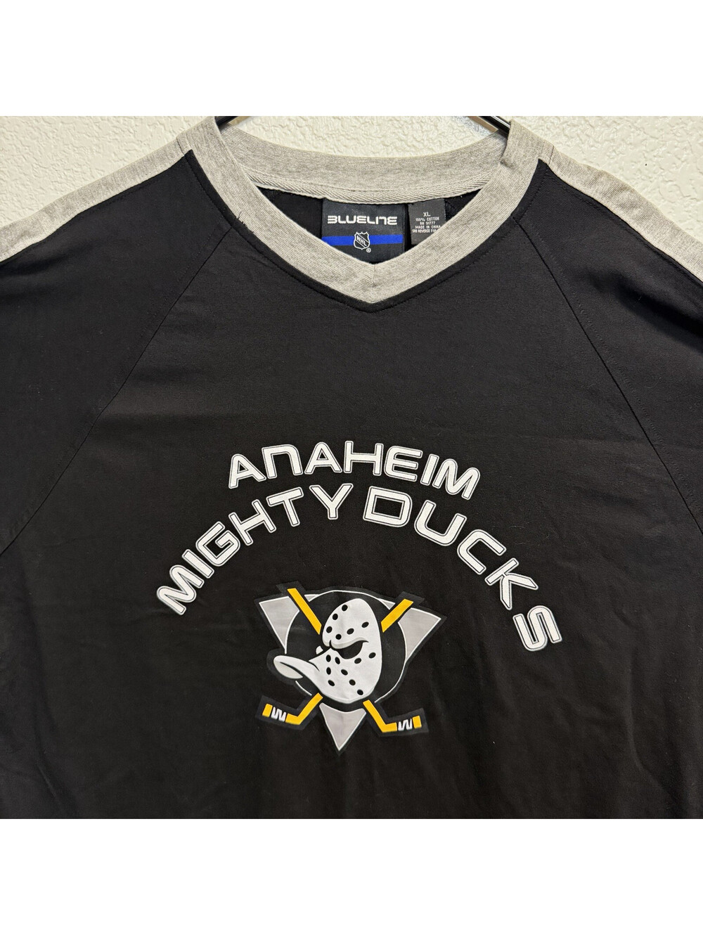 Anaheim Mighty Ducks Blueline Hockey Shirt Mens XL Black Gray NHL Long Sleeve
